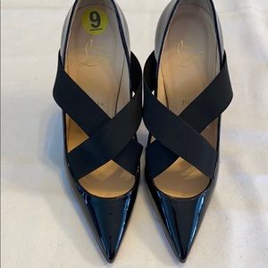 Christian Louboutin Sz-39 Black Pumps